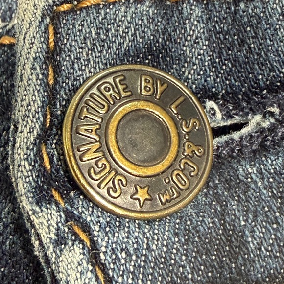 Levi's Signature Modern Straight Women's Blue Jeans 30x27" Comfort Rise 9"‎ - Picture 3 of 11